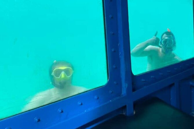1 hr Reef Explorer in Port Vila harbour, Vanuatu - Who will enjoy Reef Explorer most