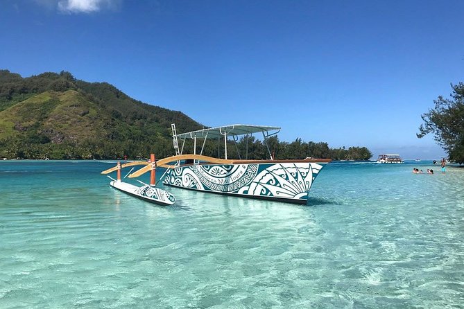 2-hour Private Sunset Cruise - A quiet way to see Moorea after 4:00 pm