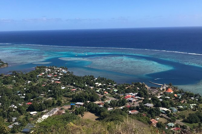 4x4 Moorea Safari Tours : With Hotel transfers - What the 4x4 ride feels like