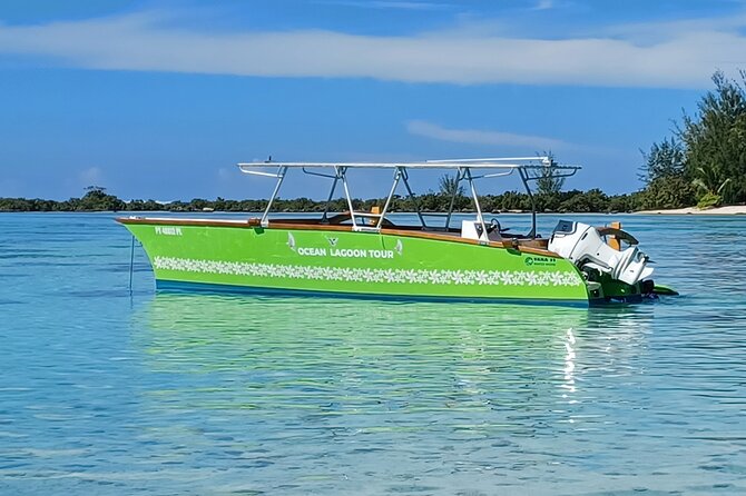Activity/Excursion Lagoon Tour to Moorea by Canoe 6 hours - Cook Bay and Opunohu Bay from the water