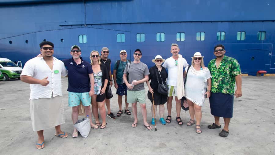Adventour Samoa: Cruise Ship Excursion(Highlight of Samoa) - Transport, group size, and timing