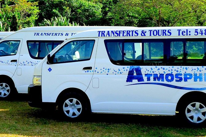 Airport Arrival Transfer - To Port Vila Hotel - A simple welcome at Port Vila Airport