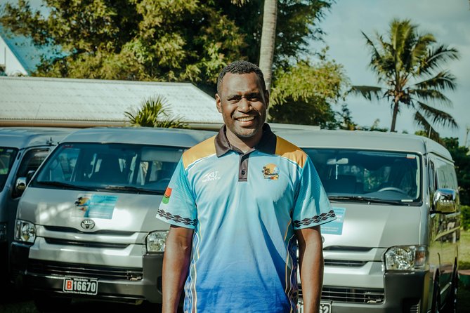 Airport Departure Transfer Port Vila Hotel to Airport - The airport meeting point needs a careful read