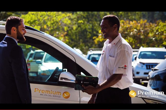Airport transfer from Tontouta to Nouméa by Premium Sedan - Key points at a glance