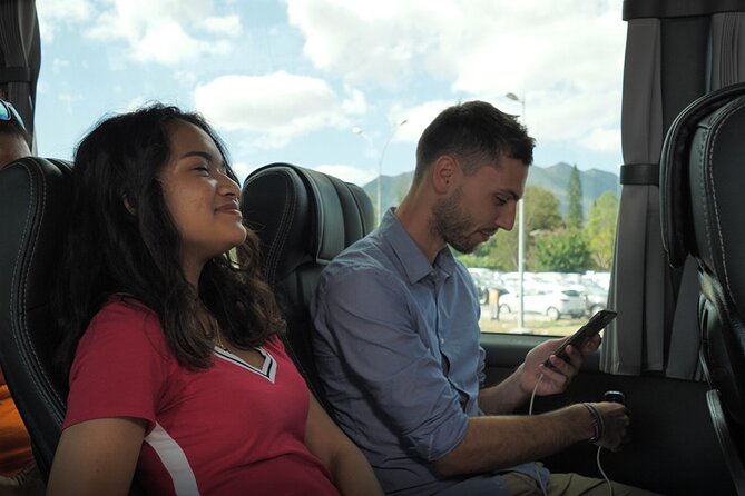 Airport Transfer: La Tontouta International Airport to Noumea - Timing, luggage, and group size