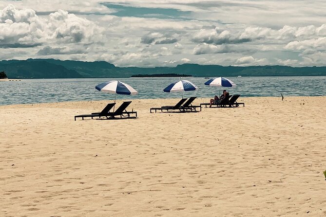 Beachcomber Island Escape - A Perfect Day in Paradise - Morning tea, buffet lunch, and island drinks