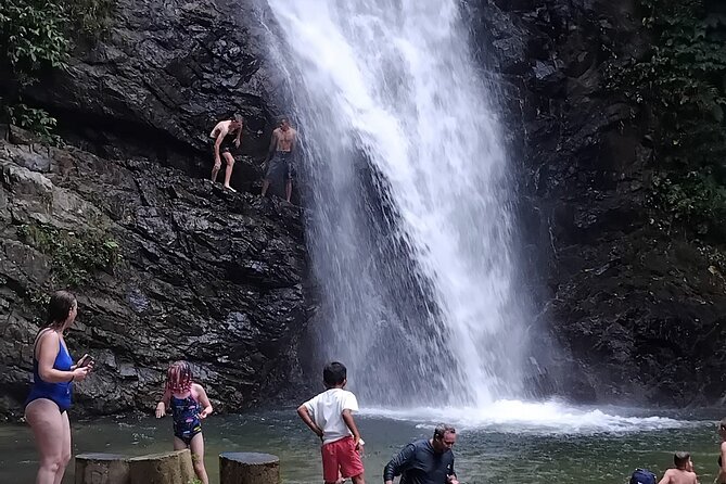 Best of Fiji Tours: 3 Days Package - Day 2: Biausevu Waterfall and the Sigatoka Sand Dunes