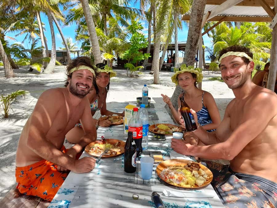 Blue Lagoon Eco-Tour, Avatoru Pass Snorkeling, Secret Green Lagoon - From your accommodation to Shark Bay