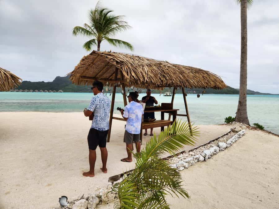 Bora Bora: Discovering the Tahitian black pearl ! - Key points to know before booking