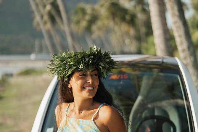 Bora Bora Electric Fun Car Rental - Starting the rental and handling hotel pickup