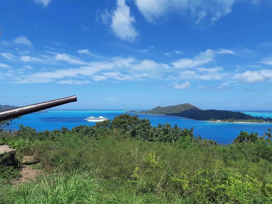Bora Bora: Island Tour and Mountains Getaway by Quad Bike - Riding from Vaitape into Bora Bora’s interior