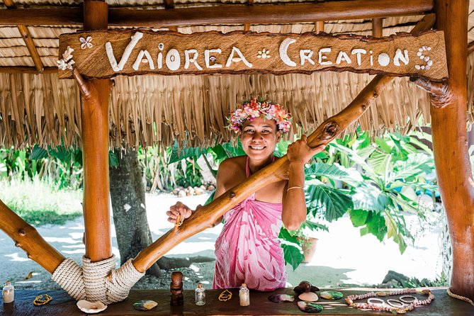 Bora Bora Snorkel Cruise by Polynesian Outrigger Canoe with BBQ Island Lunch - Who should book this Bora Bora cruise