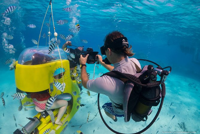 Bora Bora Underwater Scooter - The driver gets the best view
