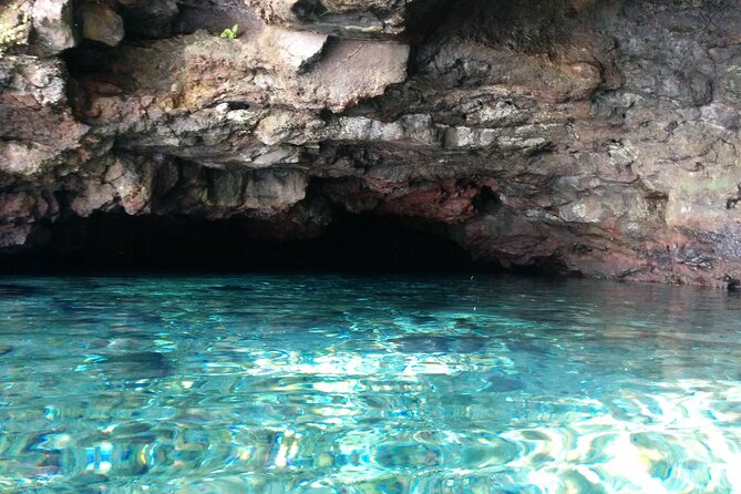 Cave Pools and Lava Tube Swims in Upolu - What the private vehicle and timing mean