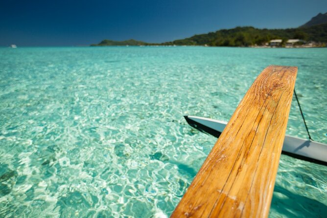 Combo snorkeling + motu lunch + jet ski group tour full day - Guides add music, humor, and local character