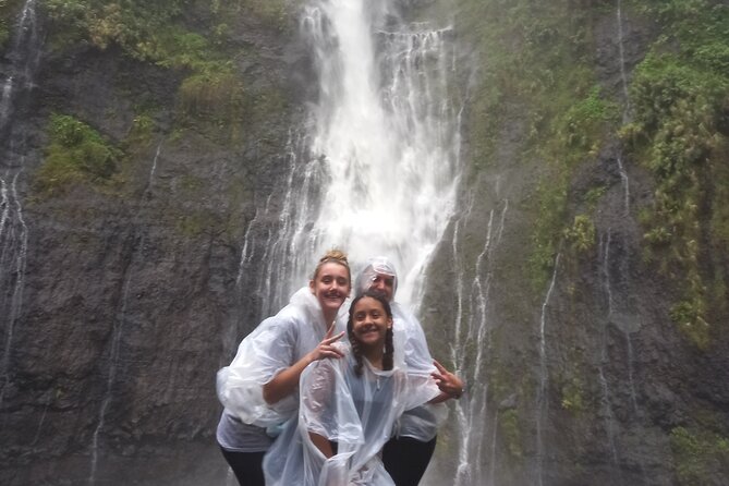 Crossing Island of Tahiti 4x4 Mountain, Waterfall, River, Basins - The open-air vehicle and guide quality