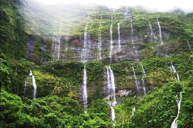 Crossing Over Tahiti Island Safari 4x4 - The ride itself: thrilling for some, tiring for others