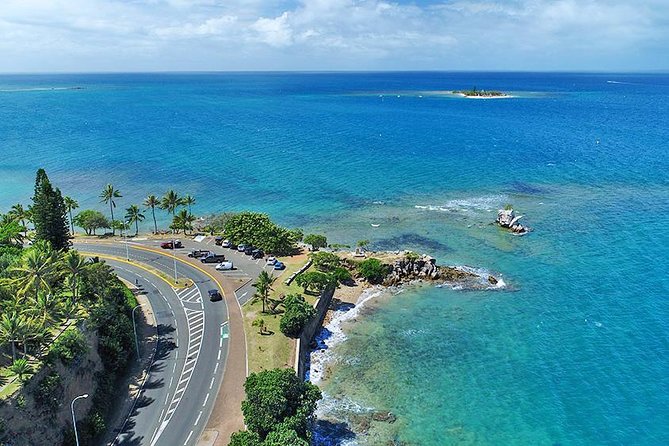FAMOUS Local Green Train Noumea (01h30) - The guide can make or break the ride
