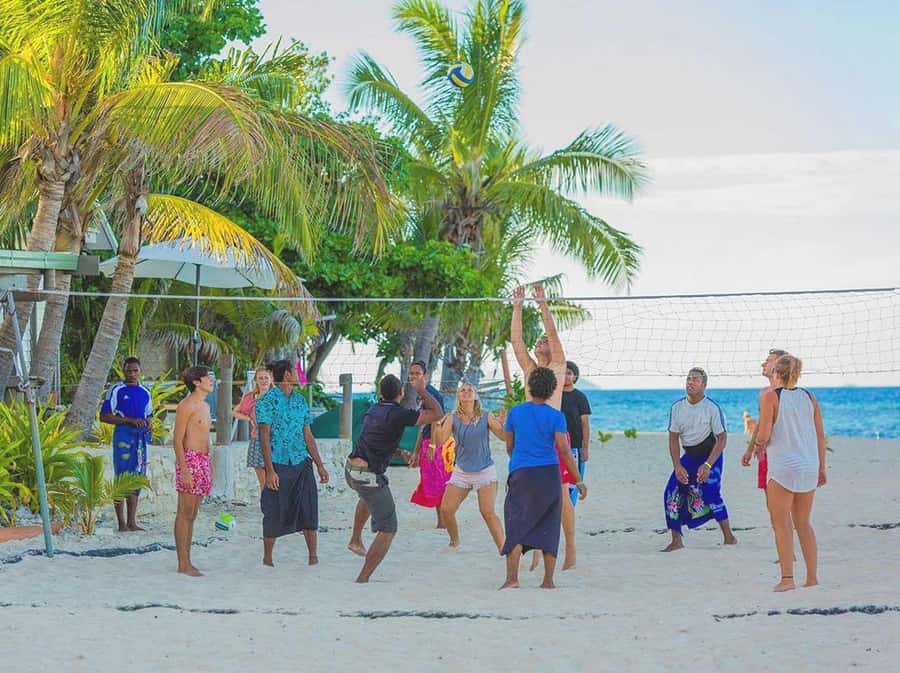 Fiji: Beachcomber Island Day Cruise with Snorkelling - Kokoda making, dancing, and Fijian craft