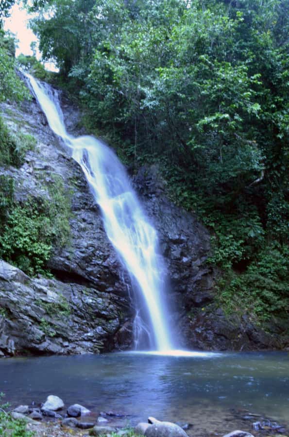 Fiji Biausevu waterfall & Village Tour - Guides can make or break the day