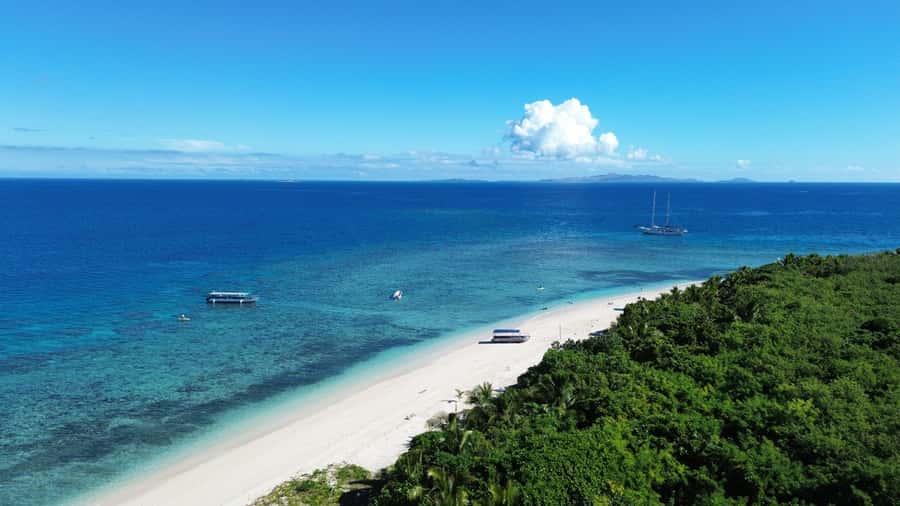 Fiji: Captain Cook Cruises - Island & Reef Day Trip - Who will enjoy this day most