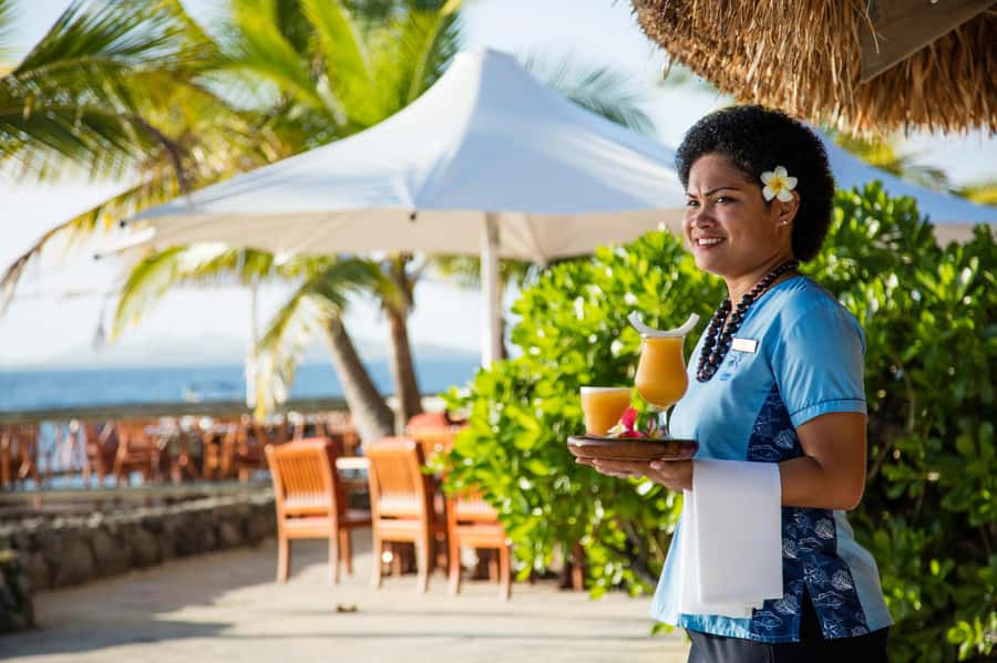 Fiji: Castaway Island Resort Day Cruise with Lunch - The return cruise through the Mamanuca group