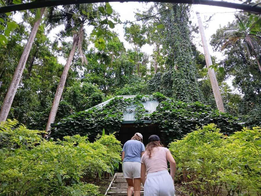 FIJI: Garden of the Sleeping Giant Tour - Raymond Burr’s orchid garden