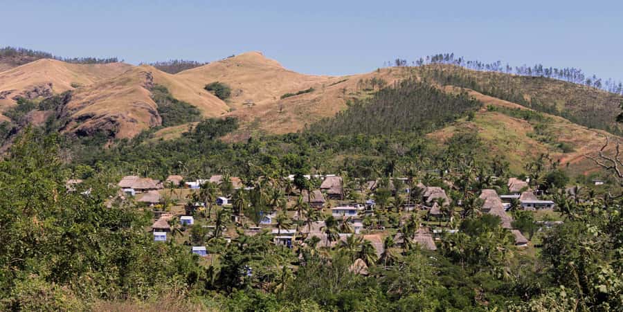 Fiji: Navala Village Cultural Tour & Traditional Lunch - Walking through Navala with a local host