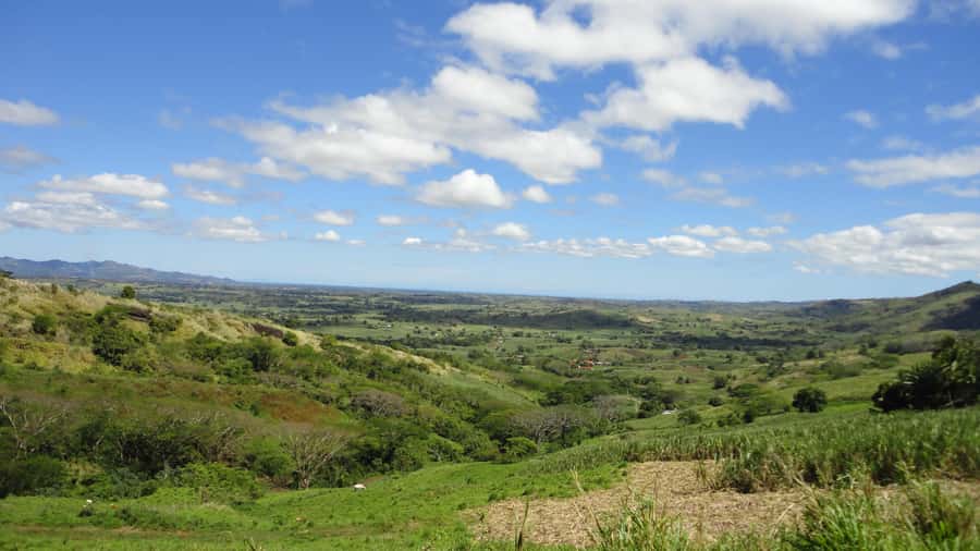 Fiji: Navala Village Cultural Tour & Traditional Lunch - The primary school visit