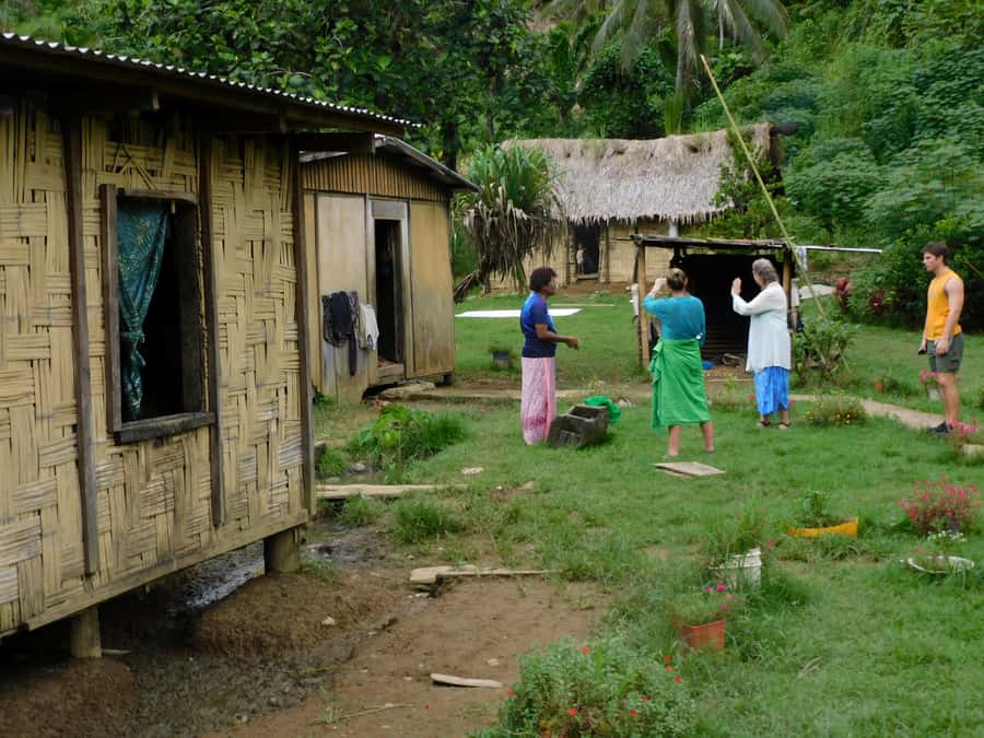 Fiji: River Tubing Adventure with Lunch - Tubing downriver through gentle rapids