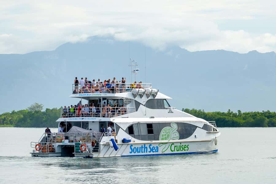 Fiji: Yasawa Islands Explorer Cruise with Lunch - The practical reality of nine hours at sea
