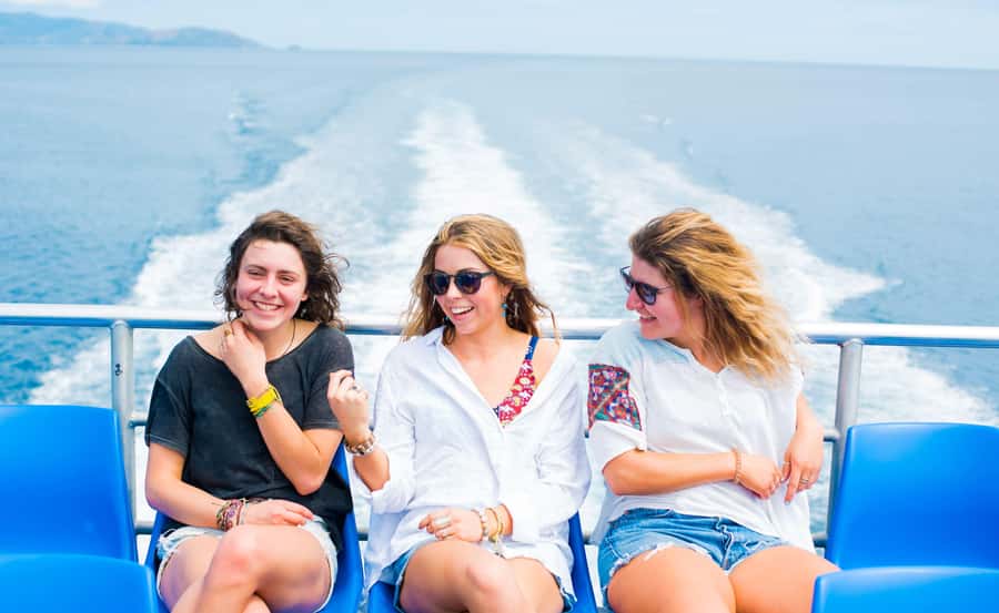 Fiji: Yasawa Islands Explorer Cruise with Lunch - What to bring and what to leave behind