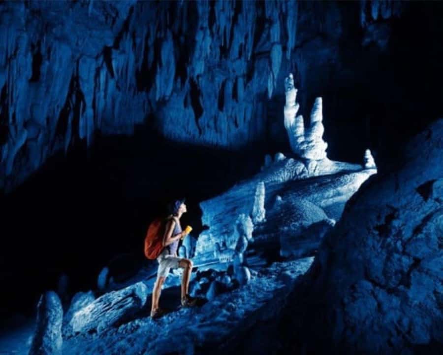 Fiji: Zipline Adventure and Cave Exploration - The climb to the first 16 lines