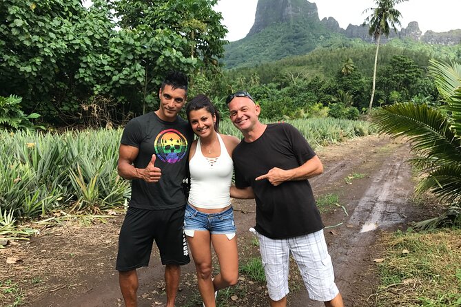 Franckyfranck tours Moorea - Tours privés // Private half day tours - Moorea Tropical Garden and vanilla