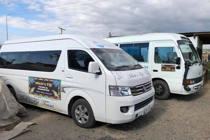 From Nadi Airport Fiji-Denarau Radisson,Wyndham,Sheraton,Westin,Hilton,Palm,Port - Child seats need careful confirmation