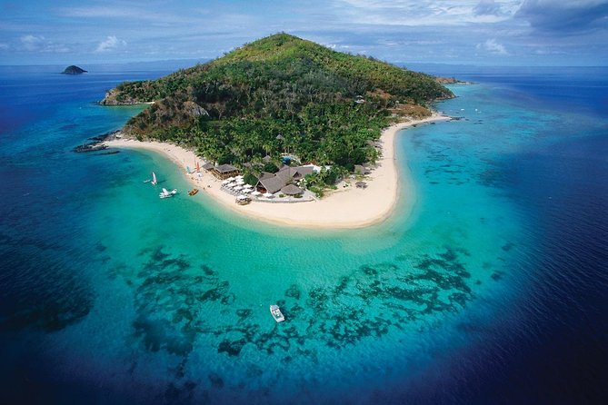Full Day Castaway Island with Lunch - What the five island hours feel like