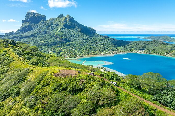 Full Day Combo 4X4 Adventure Tour & Motu FANFAN Pass with Buffet - Motu Fanfan lunch: the day changes gear