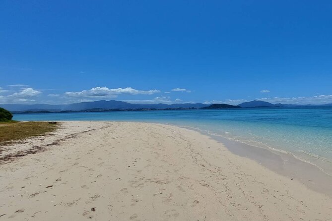 Full Day Nouméa Signal Island Turtle Tour - The historical trail adds a useful land-based break