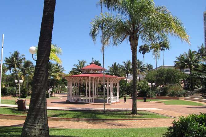 Guided City Orientation Tour of Noumea - Anse Vata and Lemon Bay: Noumea’s seaside face