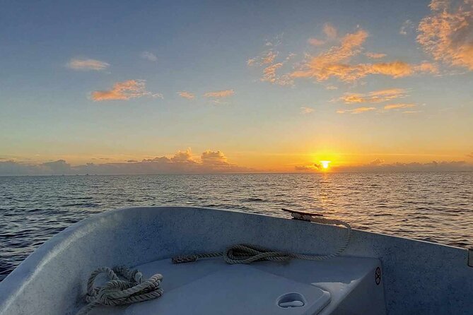 Guided sunset cruise on Raiatea Lagoon - Why a Raiatea sunset cruise works so well