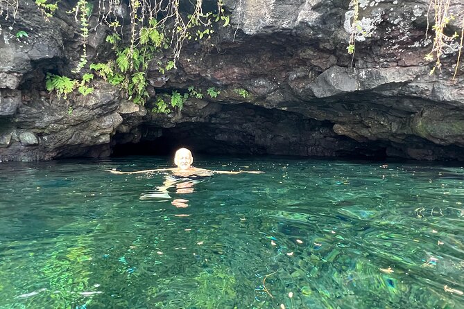 Guided Tour to Primeval Crystal Waters of Samoa - Togitogiga Waterfall: a smaller, playful stop