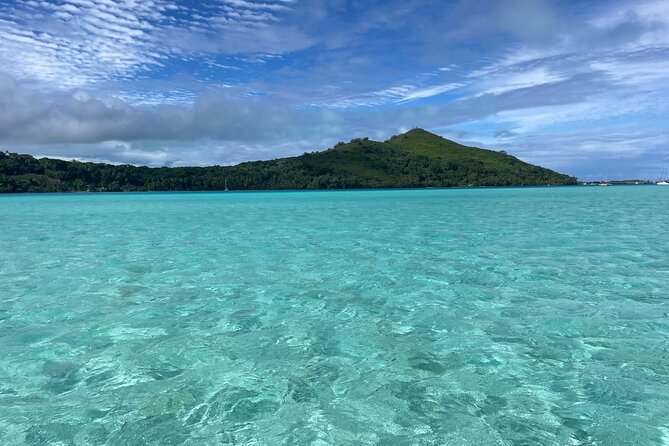 Half day lagoon safari tour in Bora Bora- Shared tour - Eagle rays, manta rays, and the luck factor
