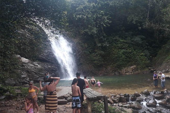iconic waterfall tour - A practical half-day along Fiji’s Coral Coast