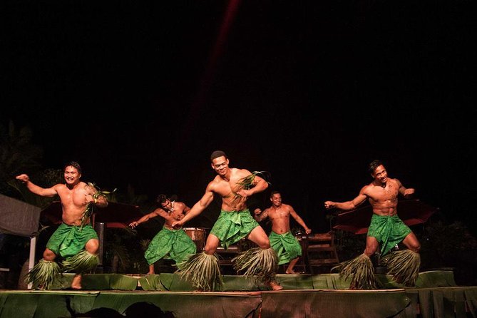 Island Show Fiafia Night @ Le Manumea Hotel - Cultural demonstrations, costumes, and dance