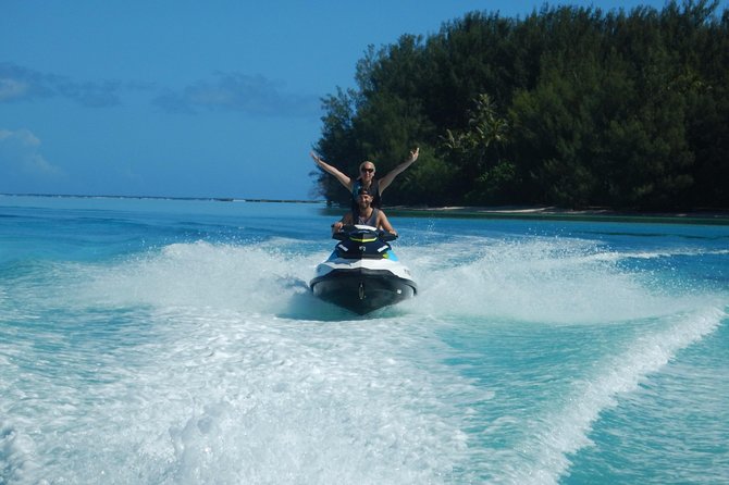 Jet-Ski Découverte 1H00 Jet Ski excursion to Moorea (Single or two-seater) - Who will enjoy this Moorea outing most?