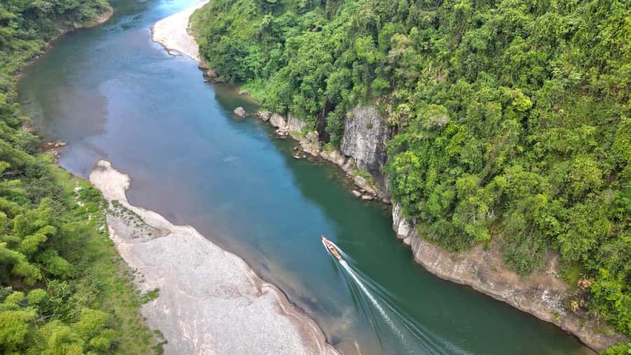 Jewel Of Fiji: Boat, Raft & Waterfall Culture Tour w/Lunch - Reaching Magic Waterfall