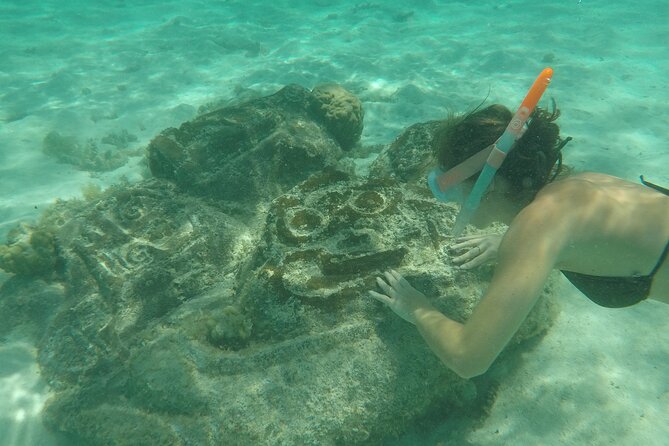Land and Sea cultural tour to discover traditions, heritage and the lagoon - Inside the private cultural center