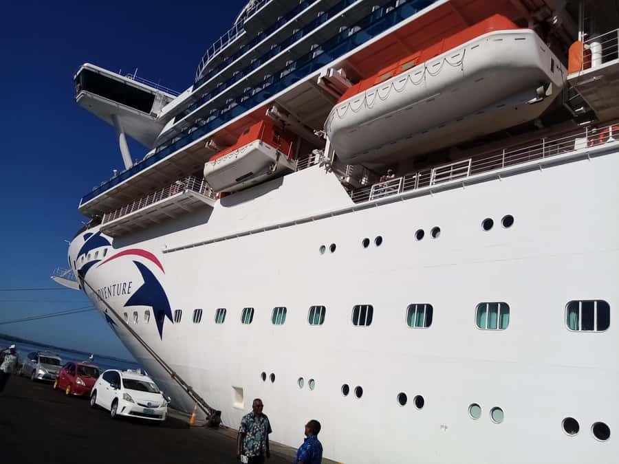 Lautoka Cruise Ship to Natadola Beach Round Trip - What happens at the port