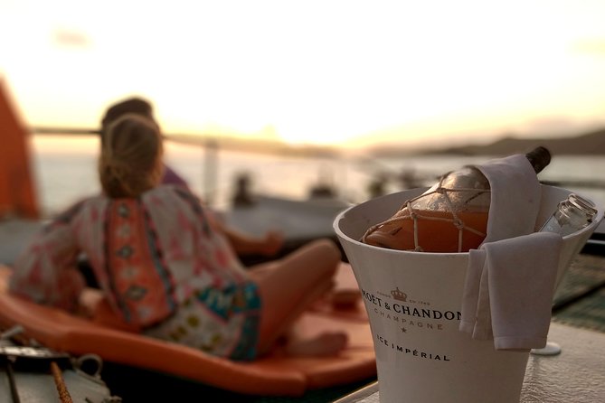 LUXURY Catamaran Bora Bora : The Sunset Escape - Practical details that can change the evening