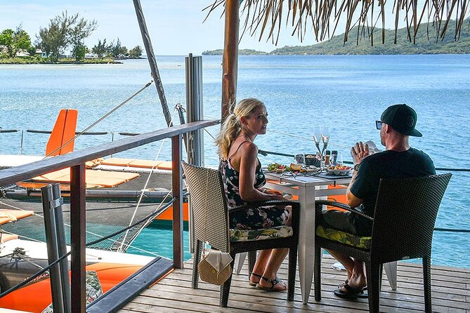 LUXURY PRIVATE Catamaran Bora Bora : Full-Day Trip - Drinks, snacks, and the missing lunch